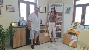 Δόθηκαν τέσσερις ηλεκτρονικοί υπολογιστές σε σχολεία της Θεσπρωτίας