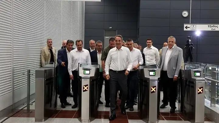 Μητσοτάκης από τη Μίκρα: «Η Θεσσαλονίκη μπορεί να καμαρώνει ένα από τα πιο σύγχρονα Μετρό της Ευρώπης» (βίντεο)