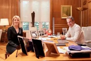 Μητσοτάκης: Συνάντηση στο Μαξίμου με την Αφροδίτη Νέστορα