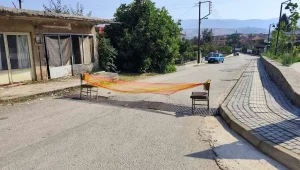 Δήμος Ζίτσας: Καταγγελία αναγνώστη για επικίνδυνο φρεάτιο και ξεχασμένα μπάζα στο κέντρο του Ροδοτοπίου