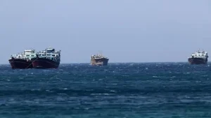 Ορμούζ: Ο Τραμπ μιλά για «απόλυτο έλεγχο», το Ιράν απαντά – Ποια είναι η πραγματική εικόνα