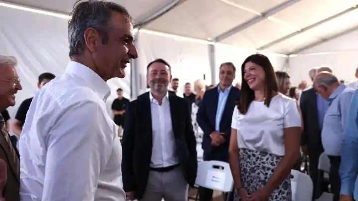 Μητσοτάκης από τη Φλώρινα: Στόχος οι παραγωγικές επενδύσεις και οι καλοπληρωμένες θέσεις εργασίας (βίντεο)