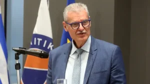 Κόνιτσα: Στις 14:00 σύσκεψη για την πυρκαγιά υπό τον Υπουργό Ευάγγελο Τουρνά