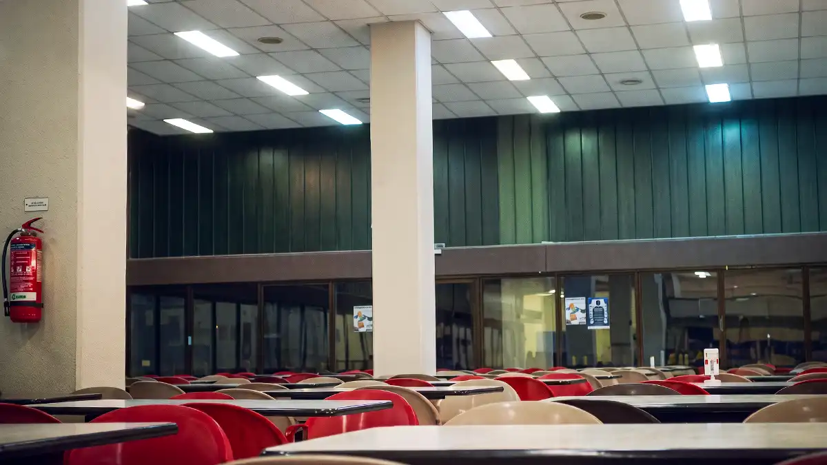 Ιωάννινα: Πλήρης απασχόληση για λαντζέρα και καθαρίστρια στο Φοιτητικό Εστιατόριο
