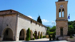Λείψανο του αγίου της εποχής μας Αμφιλόχιου Μακρή θα αποκτήσουν τα Γιάννινα