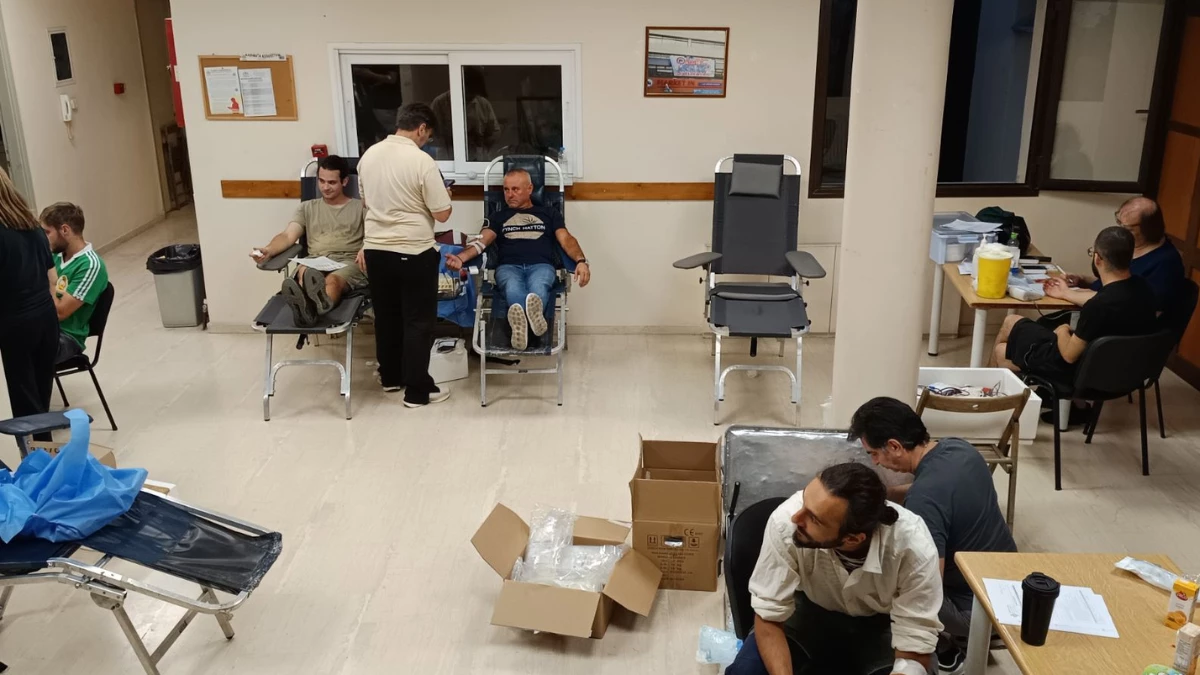 Ιωάννινα: Με μεγάλη συμμετοχή η εθελοντική αιμοδοσία του Εργατικού Κέντρου