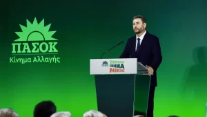 Ανδρουλάκης: «Ο λαός δεν χρωστά μια ακόμα ευκαιρία ούτε σε Μητσοτάκη ούτε σε Τσίπρα» (video)