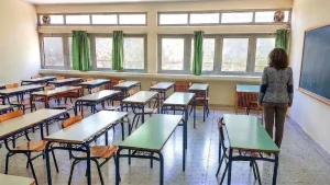 Στρατιωτικοί ντελιβεράδες και εκπαιδευτικοί στις μετακομίσεις…
