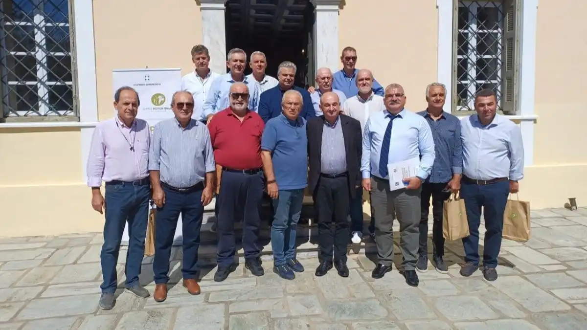 Στην Επιτροπή Αγροτικής Ανάπτυξης της ΚΕΔΕ τα προβλήματα της ελαιοκαλλιέργειας – Τι πρότεινε ο Χρ. Τσιρογιάννης