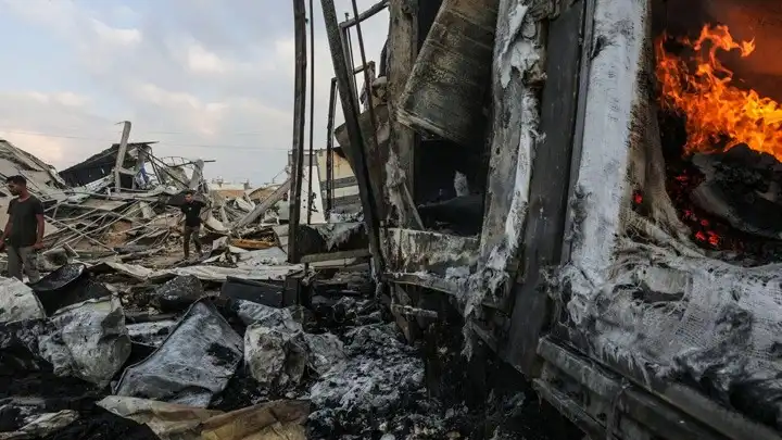 Γάζα: Οκτώ νεκροί και πάνω από 60 αγνοούμενοι από κατάρρευση εξαώροφης πολυκατοικίας
