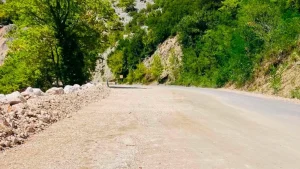 Ροδαυγή Άρτας: Αποκαταστάθηκε ο δρόμος που είχε καταρρεύσει από τις έντονες βροχοπτώσεις του Χειμώνα