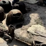 Όπλο και κράνη του Β’ Παγκοσμίου Πολέμου ανέσυραν οι δύτες από την Παμβώτιδα