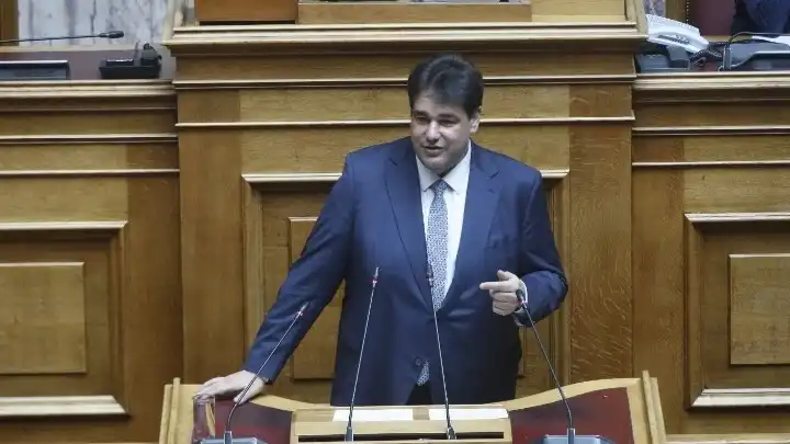 Στον εισαγγελέα του Αρείου Πάγου οι αναφορές Βελόπουλου περί νοθείας στις εκλογές – Τι απάντησε ο Λιβάνιος για τη Singular Logic (βίντεο)