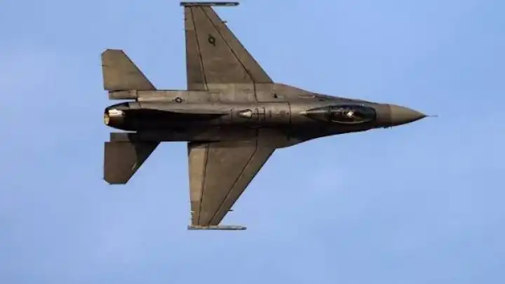 ΗΠΑ: Συνετρίβη μαχητικό F-16 στο Μίσιγκαν – Σώος ο πιλότος