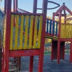 Ιωάννινα: Σε κακή κατάσταση η παιδική χαρά στην πλατεία Χατζή στους Αμπελόκηπους