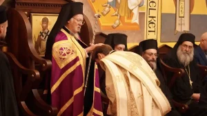 Ο Μητροπολίτης Παραμυθίας συνοδεύει τον Οικουμενικό Πατριάρχη στην Ουγγαρία (φωτογραφίες)