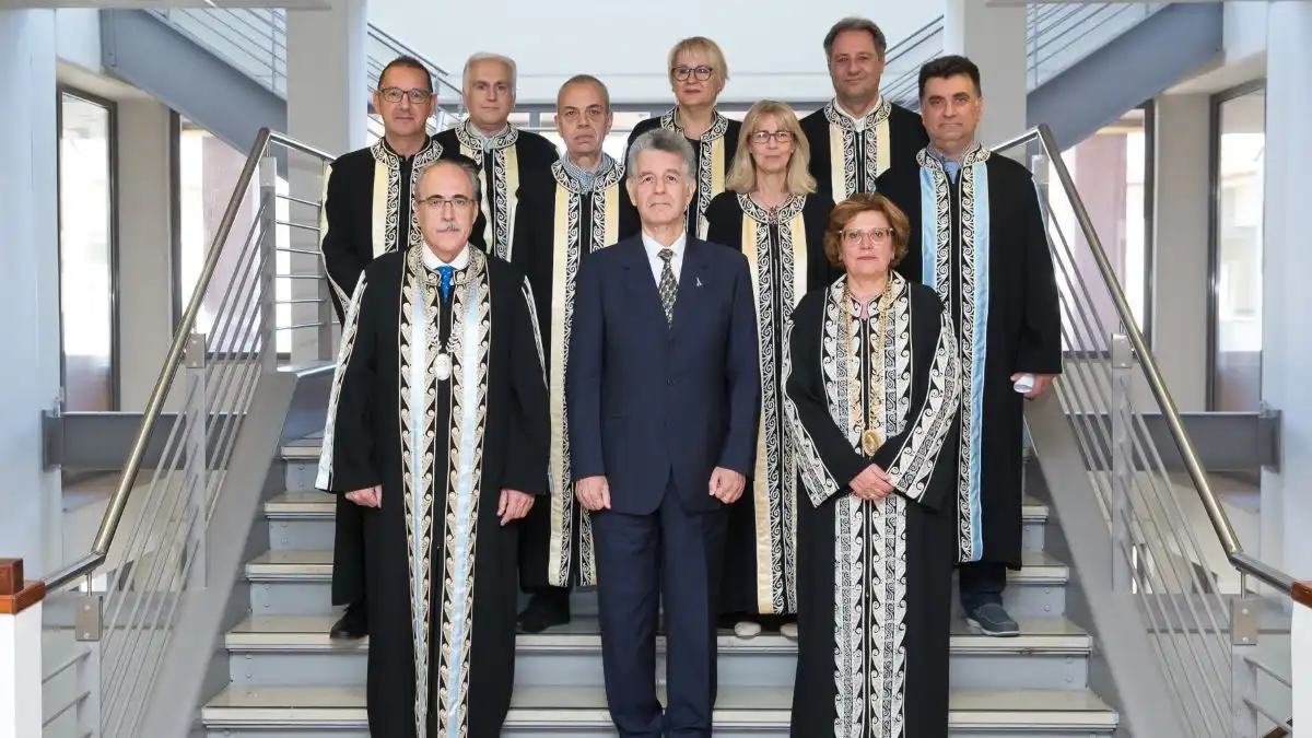 Από τις μοριακές προσομοιώσεις στην Τεχνητή Νοημοσύνη – Επίτιμος διδάκτορας του Πανεπιστημίου Ιωαννίνων ο Θεόδωρος Θεοδώρου