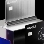 Revolut: Διέρρευσαν προσωπικά και οικονομικά δεδομένα πελατών
