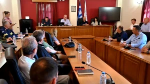 Κόνιτσα: Ο προσωρινός απολογισμός της φωτιάς από τον Υπουργό