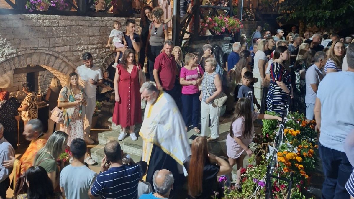 Με λαμπρότητα ο Πανηγυρικός Εσπερινός για το Γενέθλιο της Θεοτόκου στην Ιερά Μονή Παναγίας Τσούκας