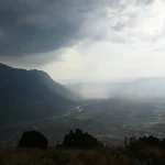 Κόνιτσα: Η βροχή έφερε ανάσα μετά από δέκα ημέρες φωτιάς στην Τραπεζίτσα