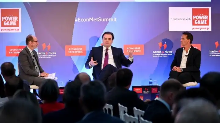 Κυριάκος Πιερρακάκης: «Η Ευρώπη δεν έχει την πολυτέλεια να παραμένει 27 χώρες – Πρέπει να γίνει μία»