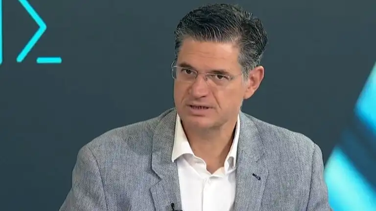 Παραιτήθηκε από βουλευτής ο Διονύσης Καλαματιανός – Προσχωρεί στην ΕΛ.Α.Σ. του Αλέξη Τσίπρα