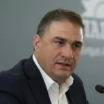 ΠΑΣΟΚ: «Ημίμετρα» οι 120 δόσεις – Καταθέτει πρόταση νόμου για το ιδιωτικό χρέος