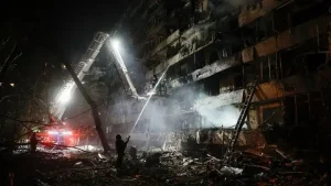 Ρωσικά πυραυλικά πλήγματα στο Κίεβο: Μία 21χρονη νεκρή και πέντε τραυματίες