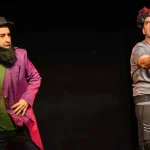 Η κωμωδία «Τρία σανίδια, δύο πρόσωπα, ένα πάθος» στη Θεατρική Συμπαιγνία