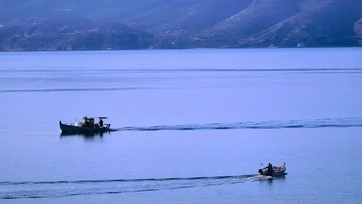 Αλιείς: Διπλασιάζεται η επιδότηση στο πετρέλαιο – Στα 32 λεπτά ανά λίτρο για Απρίλιο και Μάιο