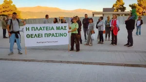 Ιωάννινα: Λίγοι στη διαμαρτυρία για την πλατεία – «Δεν το αφήνω εδώ» λέει ο διοργανωτής