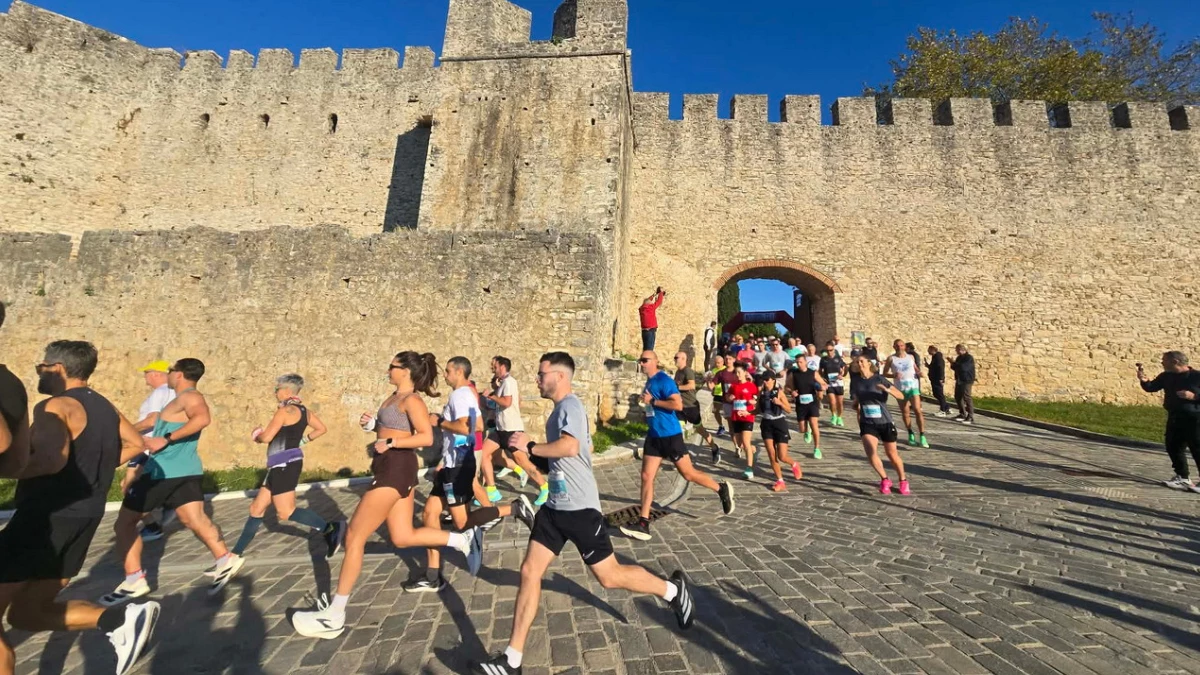 «Ο Δρόμος του Γιοφυριού»: Δρομείς και πολίτες έγιναν μέρος του δρομικού γεγονότος της Άρτας