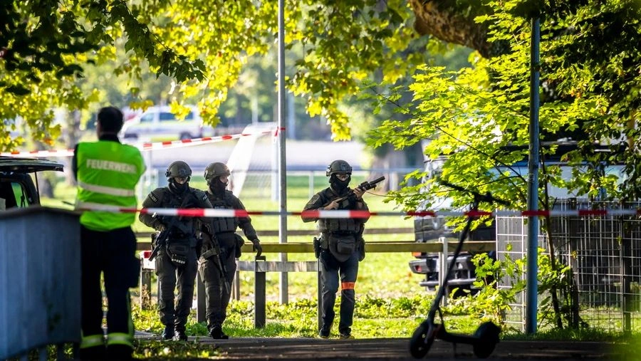 Ελβετία: Σακίδια με ανθρώπινα μέλη βρέθηκαν στον Ρήνο – Έρευνα για δολοφονία