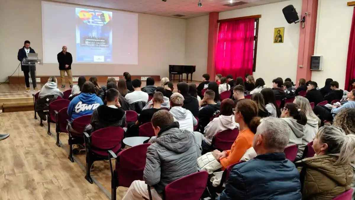 1ο ΕΠΑΛ Κόνιτσας: Ευρωπαϊκές εμπειρίες και νέες δεξιότητες μέσα από το Erasmus+