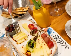 Η Ήπειρος συστήνει τις γεύσεις της στο Παρίσι – Από την Πίνδο έως τον Αμβρακικό με το MeDInno II