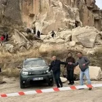 Καππαδοκία: Κατέρρευσε «Καμινάδα των Νεράιδων» – Δύο νεκροί και ένας τραυματίας
