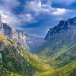 Ζαγόρι: Τραυματισμός Ελβετού περιπατητή στο φαράγγι του Βίκου