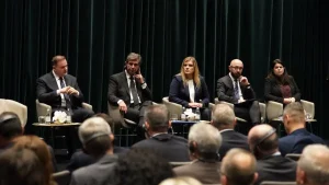 Τίρανα: Δεξίωση στην ελληνική πρεσβεία για την αποστολή του Ελληνοαλβανικού Φόρουμ (βίντεο)