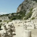 Ηραίον Περαχώρας: Το αρχαίο ιερό της Ήρας δίπλα στα νερά του Κορινθιακού (βίντεο)