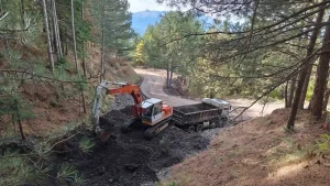 Κόνιτσα: Καθαρισμοί ρεμάτων και οχετών μετά τη μεγάλη πυρκαγιά για την αποφυγή πλημμυρών