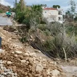 Κρήτη: Κυβερνητικό κλιμάκιο στις πληγείσες περιοχές – Κλειστά σχολεία και ενεργοποίηση του Copernicus