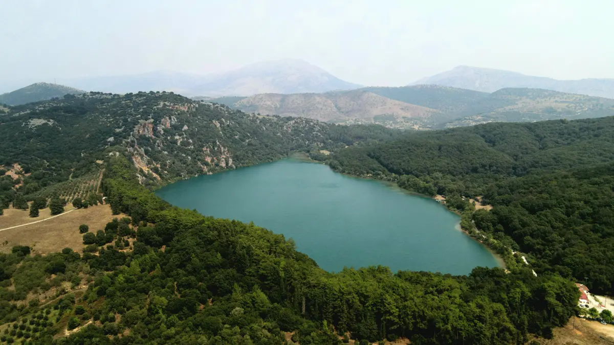 Λίμνη Ζηρού: Ο μύθος που κρύβεται  στα νερά της (βίντεο)