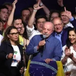 Βραζιλία: Ο Λούλα κέρδισε τις εκλογές, ο Μπολσονάρου δεν αναγνωρίζει το αποτέλεσμα