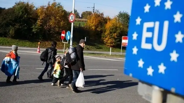 Μεταναστευτικό: Οι δύο προτάσεις που φέρνει η Ελλάδα στην ΕΕ – Έκτακτος μηχανισμός και Return Hubs