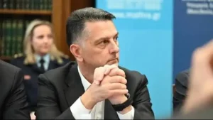 Μ. Μπεκίρης: Αποχωρεί από το γραφείο Μητσοτάκη στη Βουλή – «Τα υπόλοιπα στα δικαστήρια»