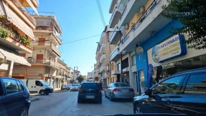 Ιωάννινα: Καθημερινό κυκλοφοριακό χάος στην οδό Παύλου Μελά – Αγανακτισμένοι οι κάτοικοι