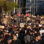 Γαλλία – Γερμανία: Χιλιάδες στους δρόμους, επεισόδια και 422 συλλήψεις