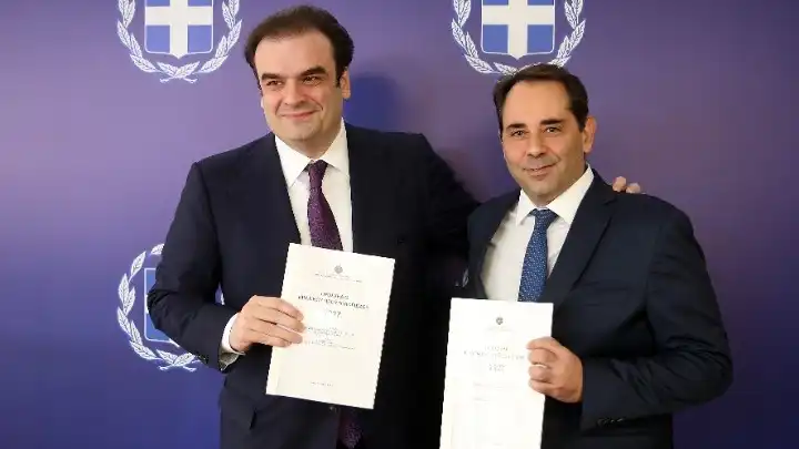 Προϋπολογισμός 2027: Κατατέθηκε στη Βουλή – Ανάπτυξη 2,3%, επενδύσεις +7,9% και ανεργία στο 7,9%
