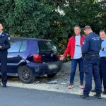 Ιωάννινα: Προσέκρουσε σε σταθμευμένο αυτοκίνητο κοντά στις Φυλακές Σταυρακίου και αποχώρησε (βίντεο)